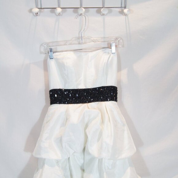 Sherri Hill White Strapless Ruffle High Low Gown Black Sequin Belt Size 4 - Picture 7 of 8